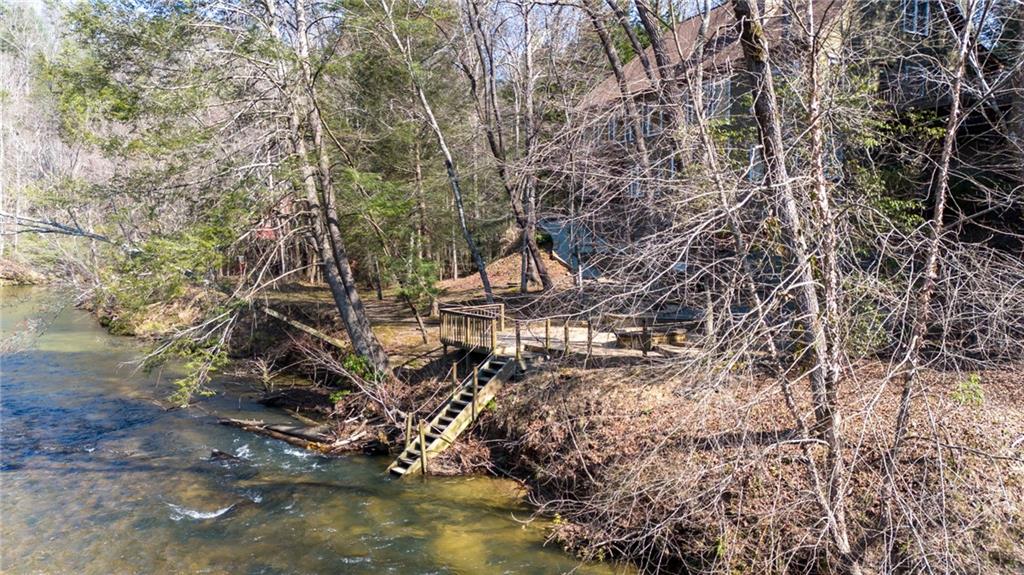 669 Riverfront Drive