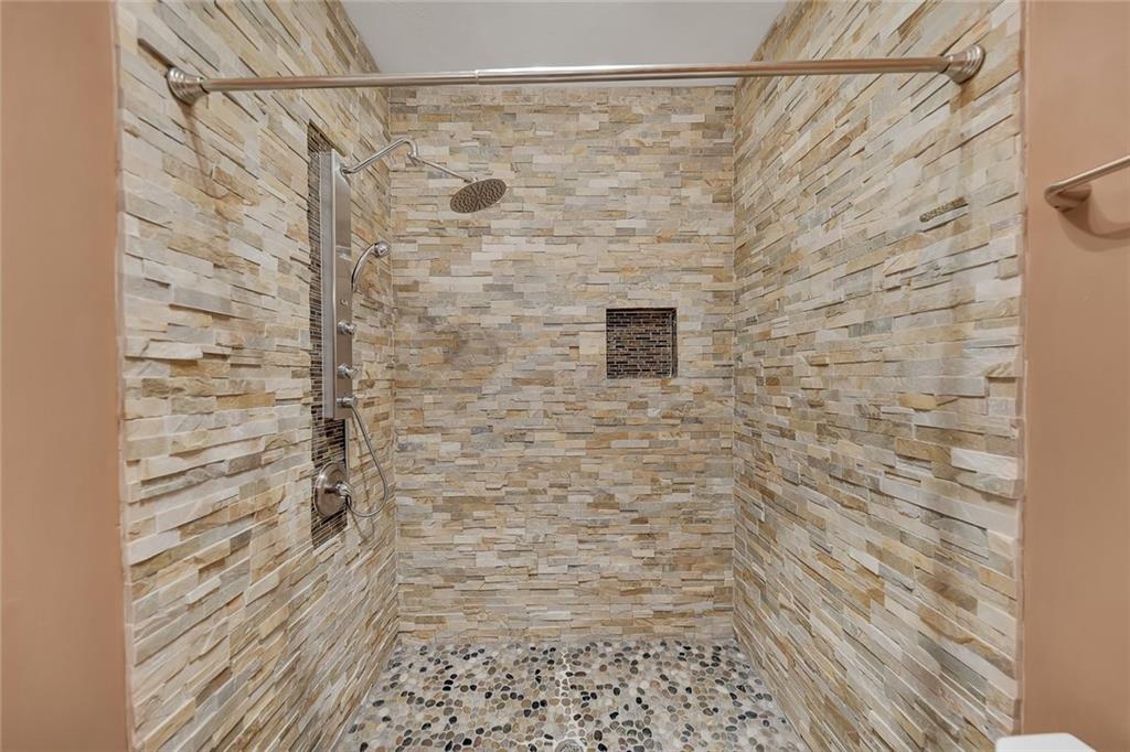 1232 Whitshire Way Unit 1232