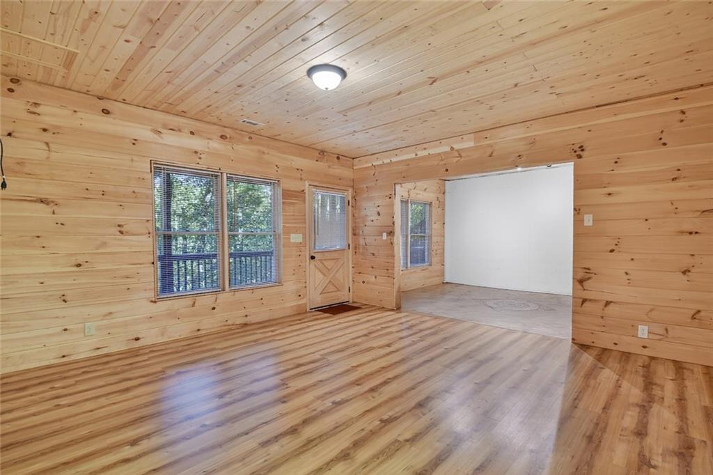 28 Mountain View Road