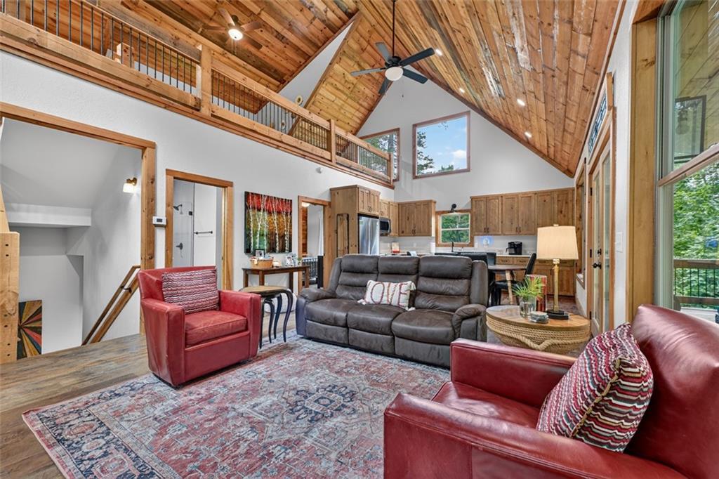 232 Ridge Oaks Way