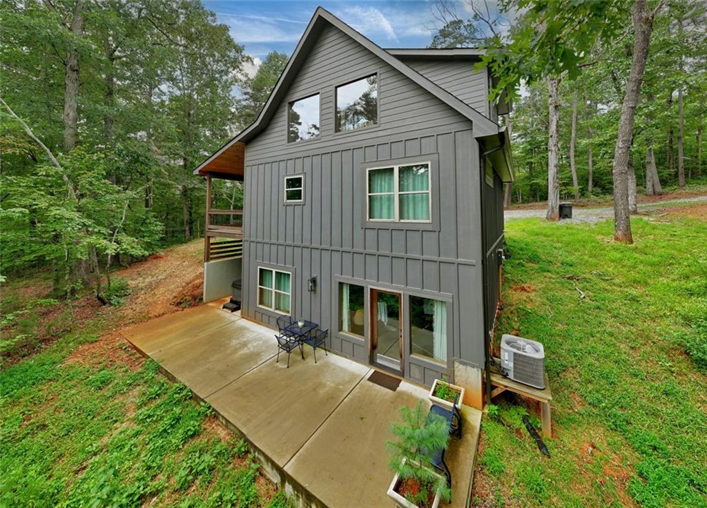 232 Ridge Oaks Way
