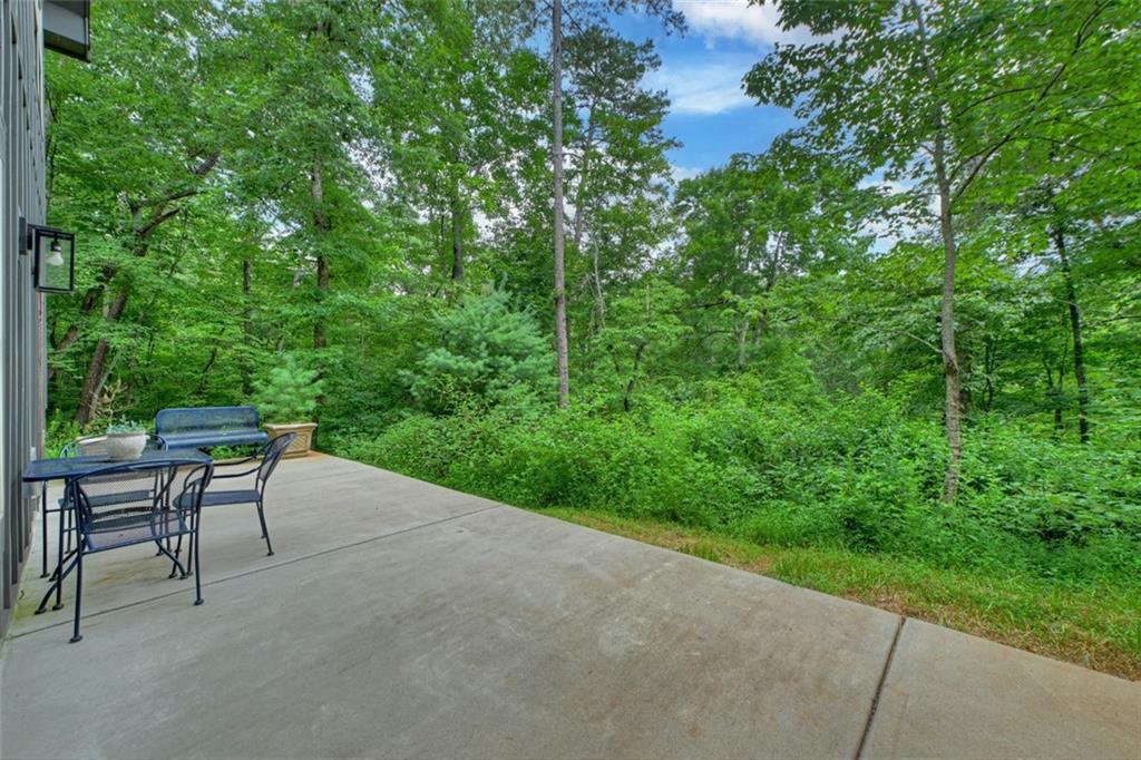 232 Ridge Oaks Way