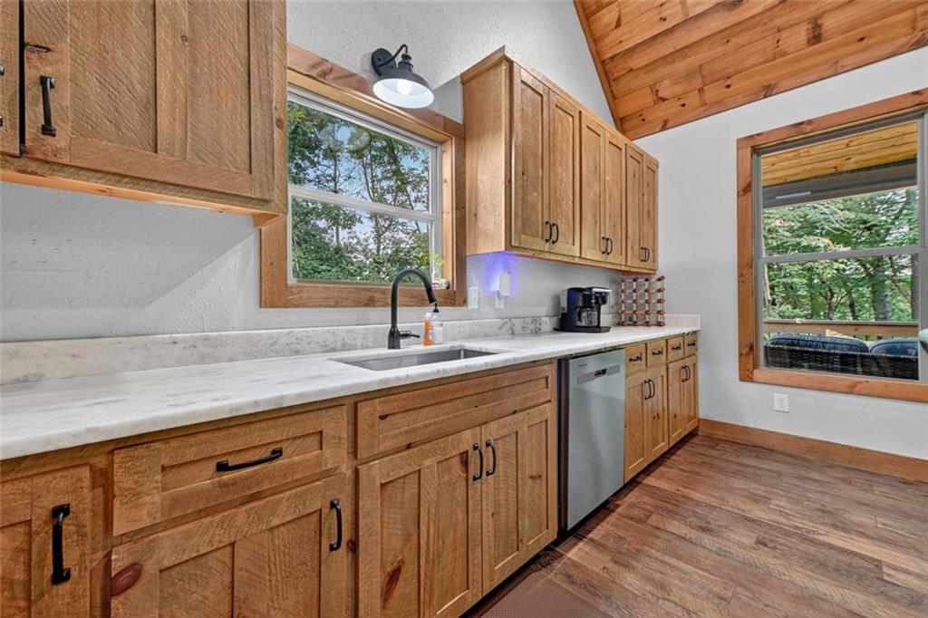 232 Ridge Oaks Way