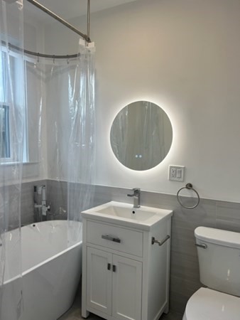 1258 Commonwealth # 8