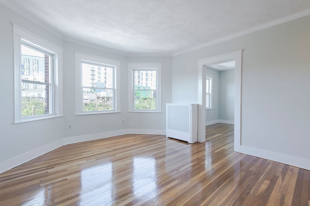 1504 Commonwealth # 6G