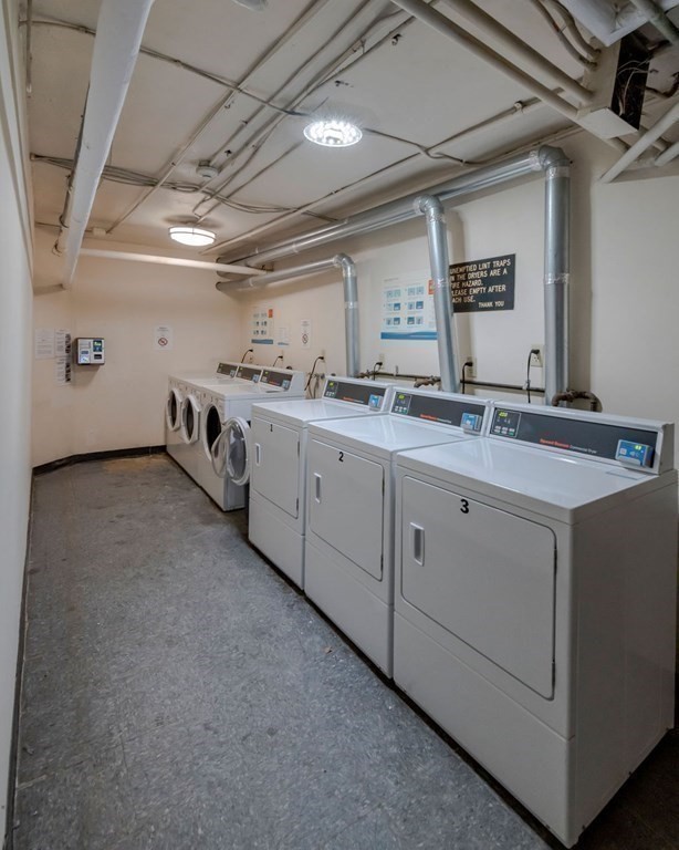 1504 Commonwealth # 6G