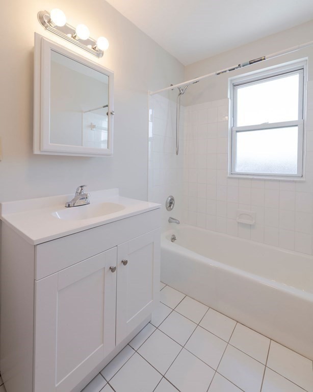 1504 Commonwealth # 6G