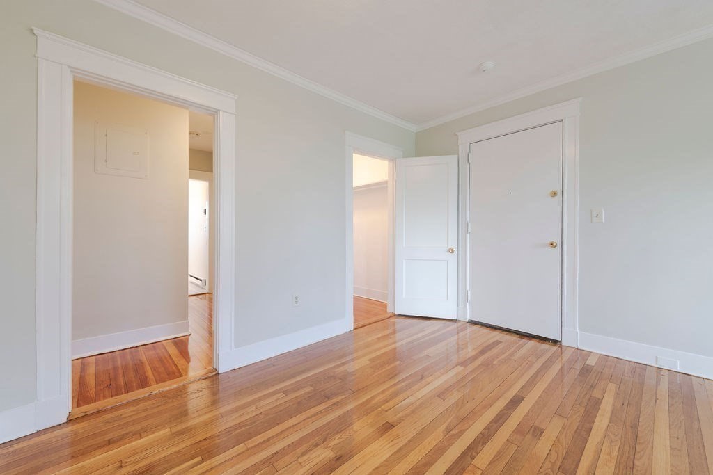 1504 Commonwealth # 6G