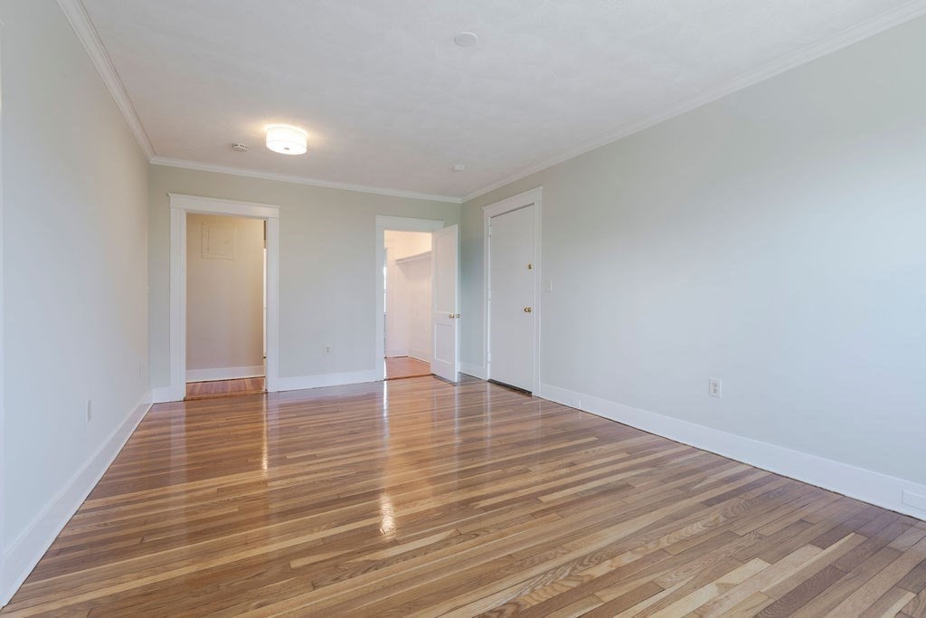 1504 Commonwealth # 6G