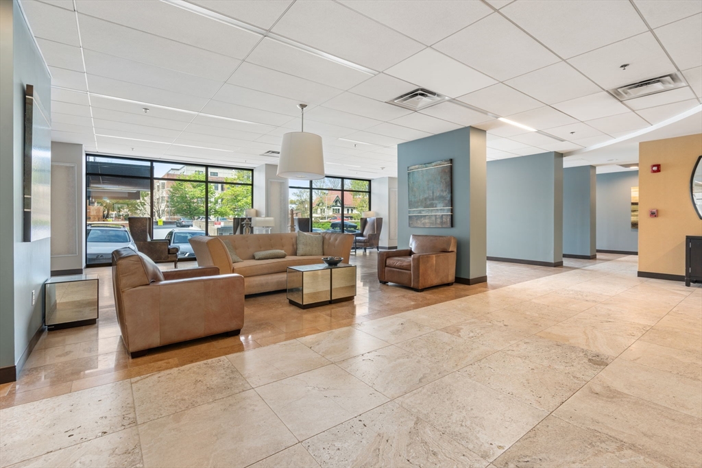 50 Longwood Ave # 214