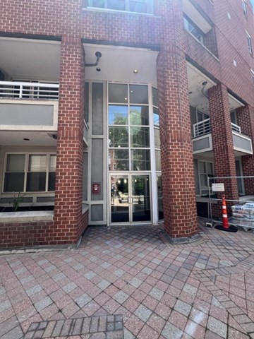 2 Chestnut St Unit: PH51