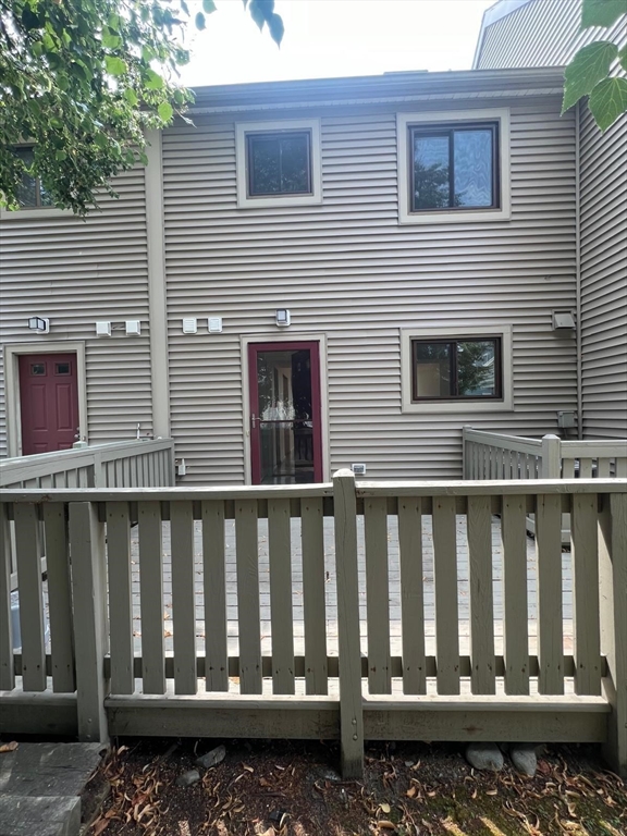 107 Governor Winthrop Rd # 107