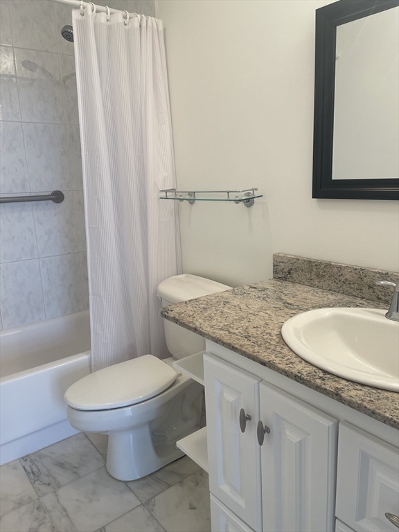 33 Pond Avenue Unit: PH1220