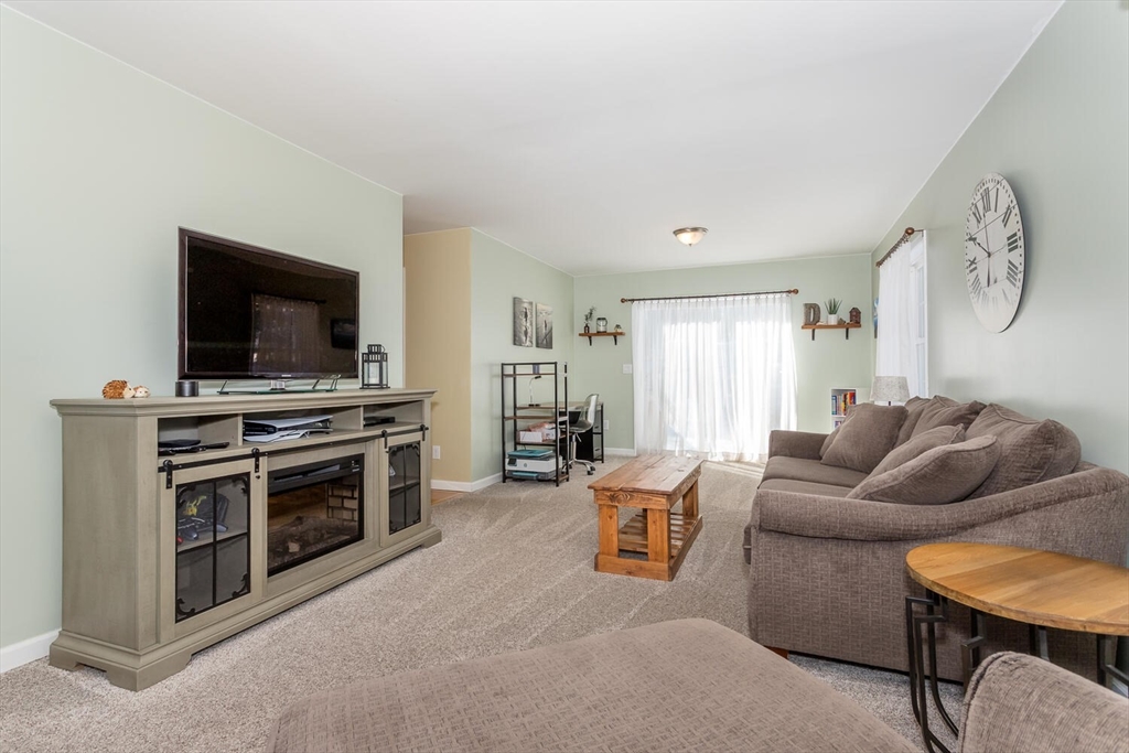 94 Eastwood Rd