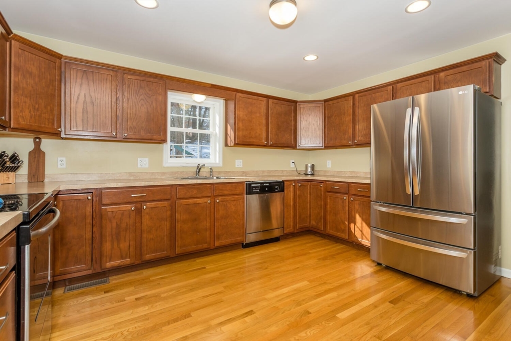 94 Eastwood Rd