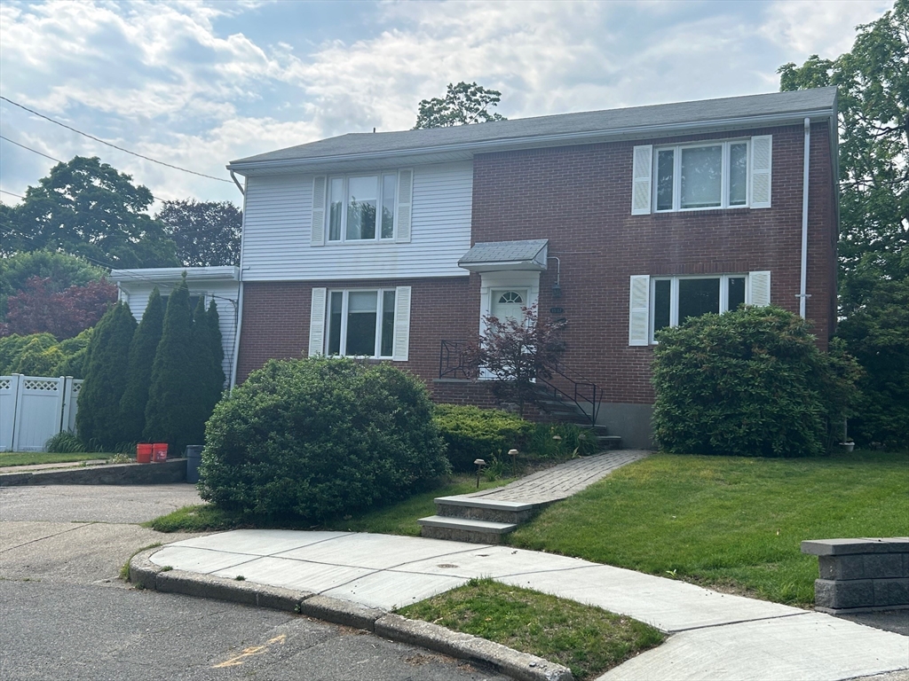 15 Glazer Rd # 15
