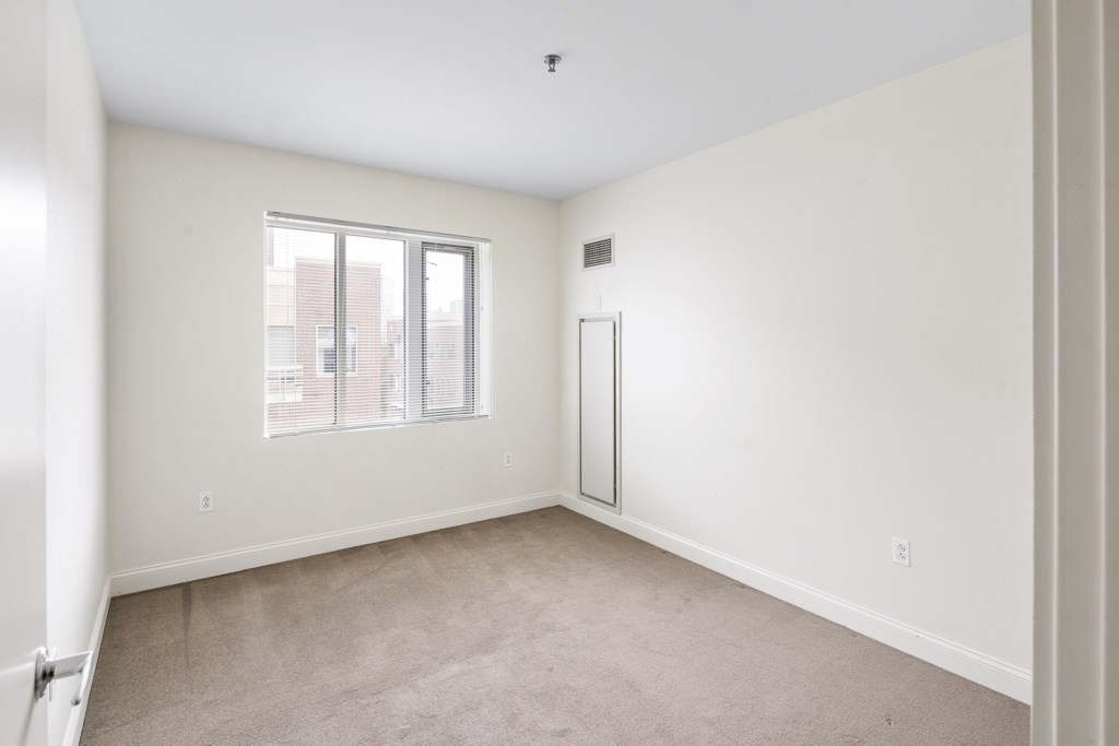 17 Otis St. # 502