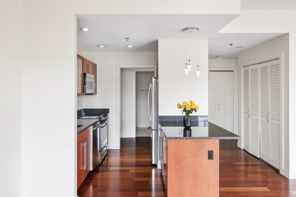17 Otis St. # 502