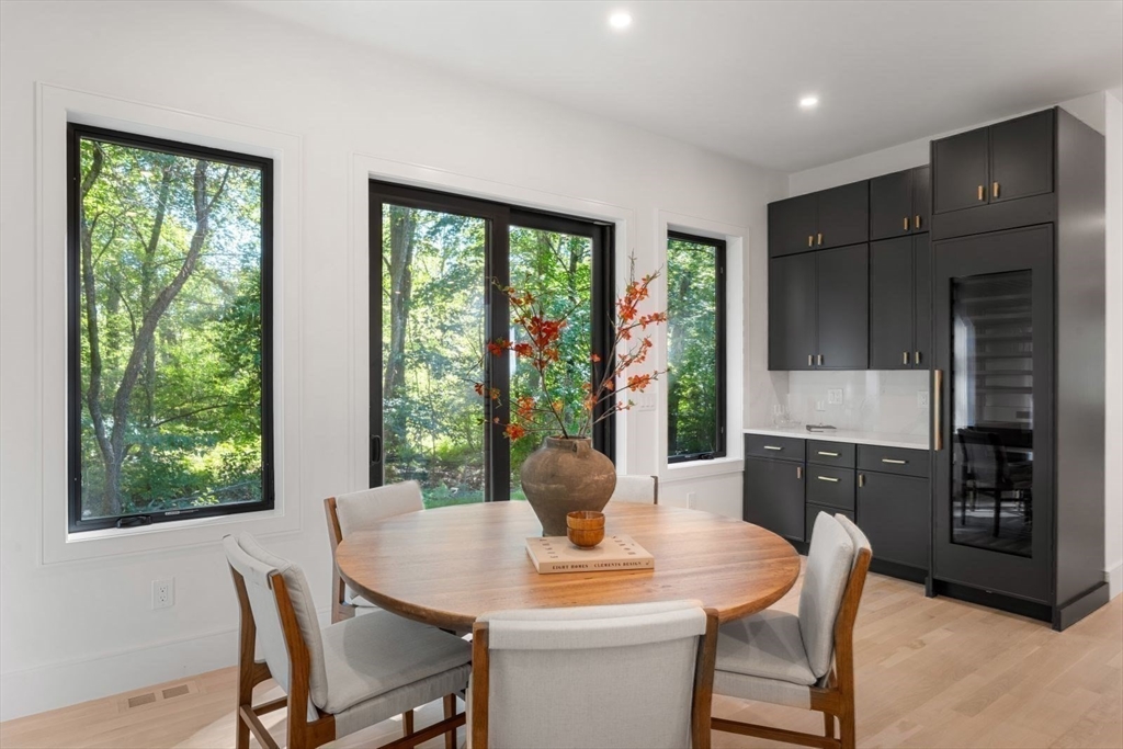 48 Sherburne Rd