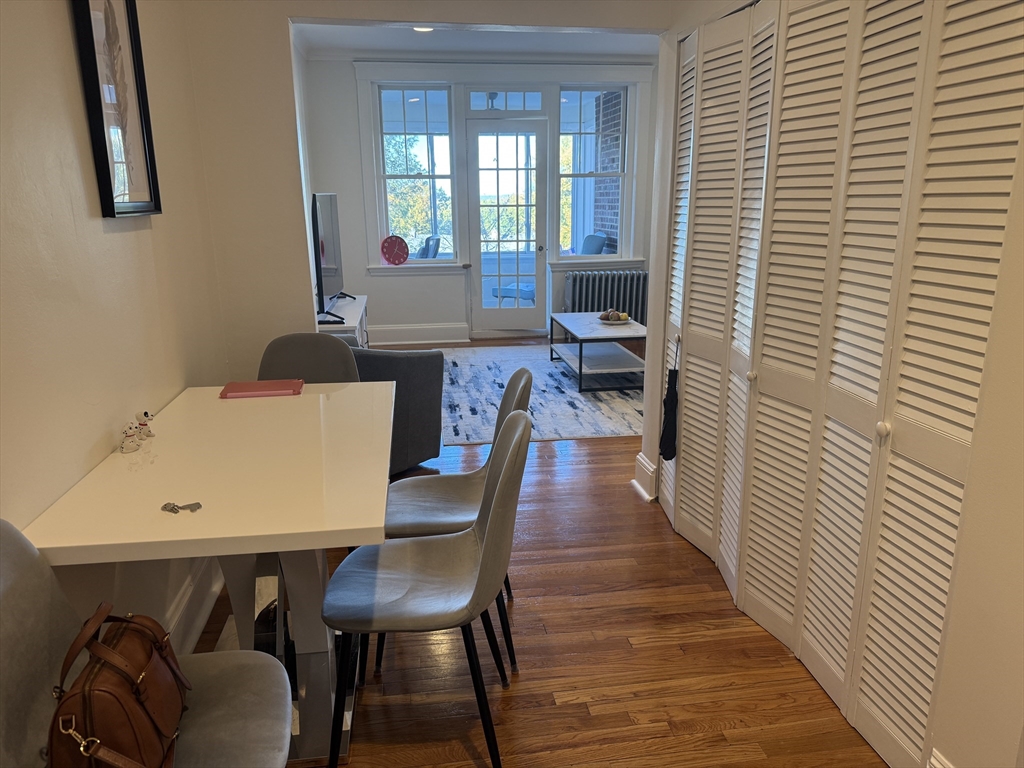 2035 Commonwealth Avenue # 12 Unit: #12