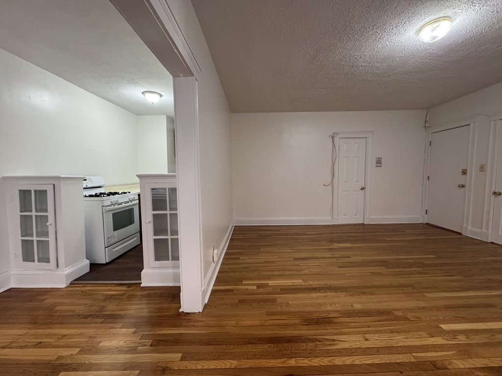 97 Chester Street # B4