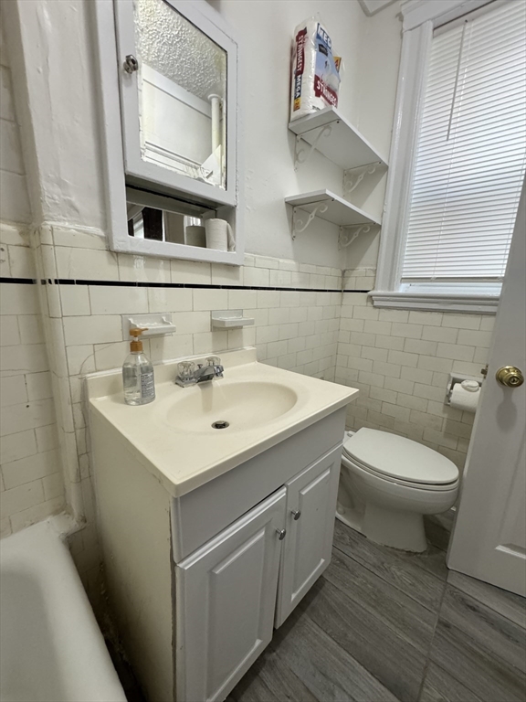 97 Chester Street # B4