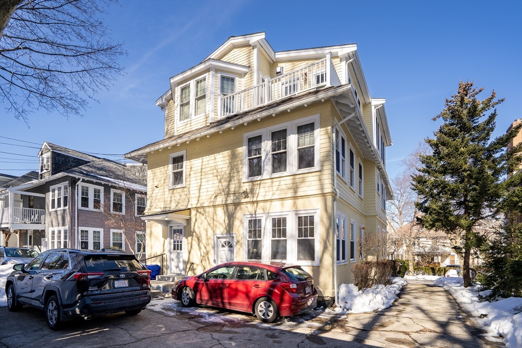 108 Columbia Street # 1