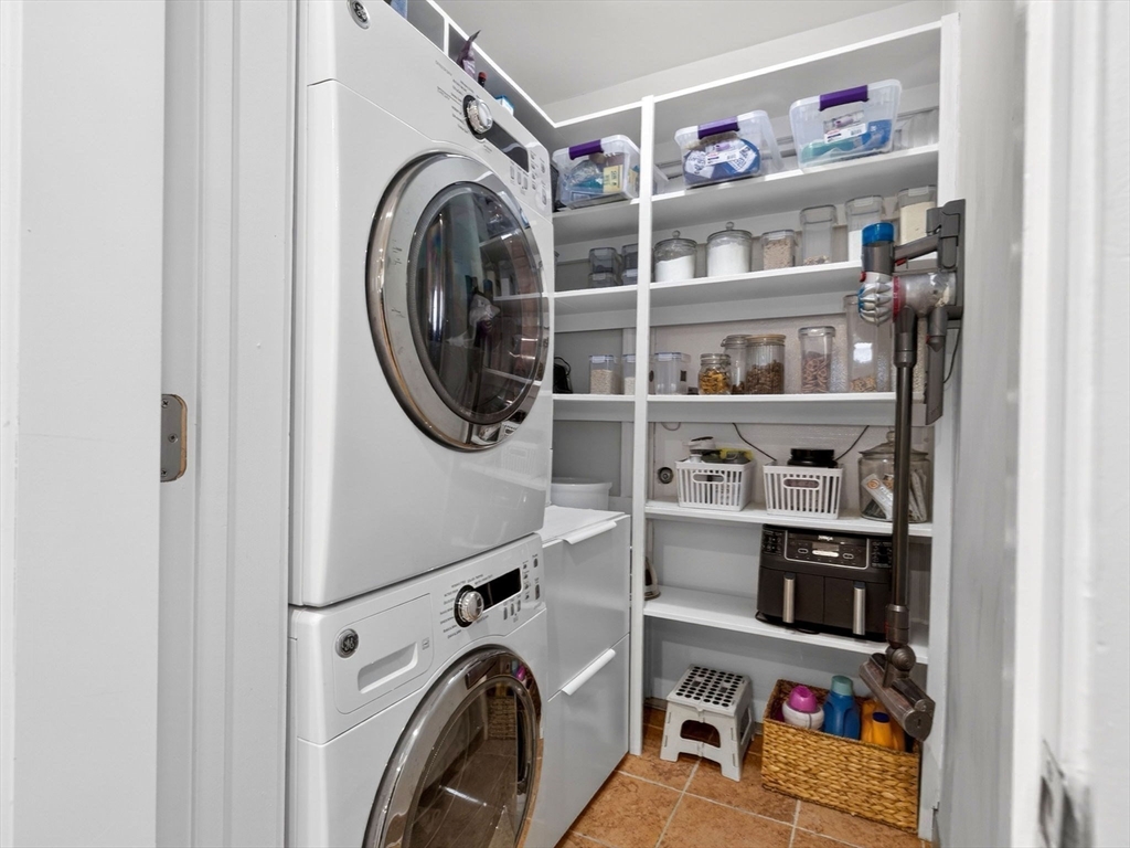 106 Sawyer Avenue # 1
