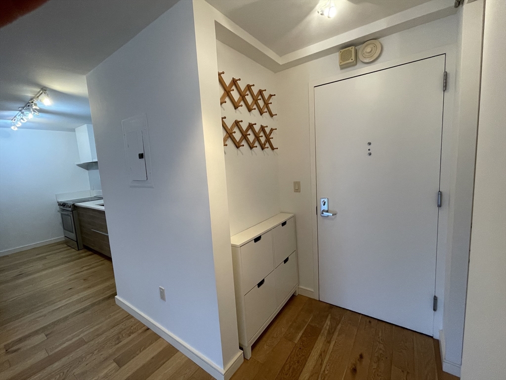 50 Longwood Ave # 319