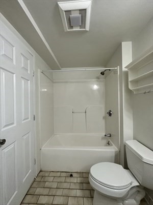 108 Gainsborough St # 4W