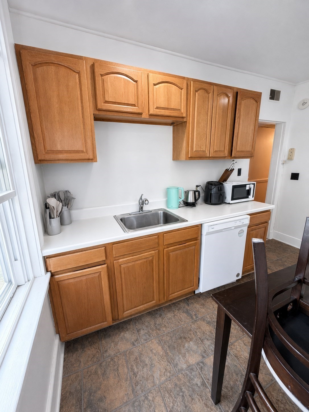 83 Francis St # 5