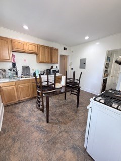 83 Francis St # 5