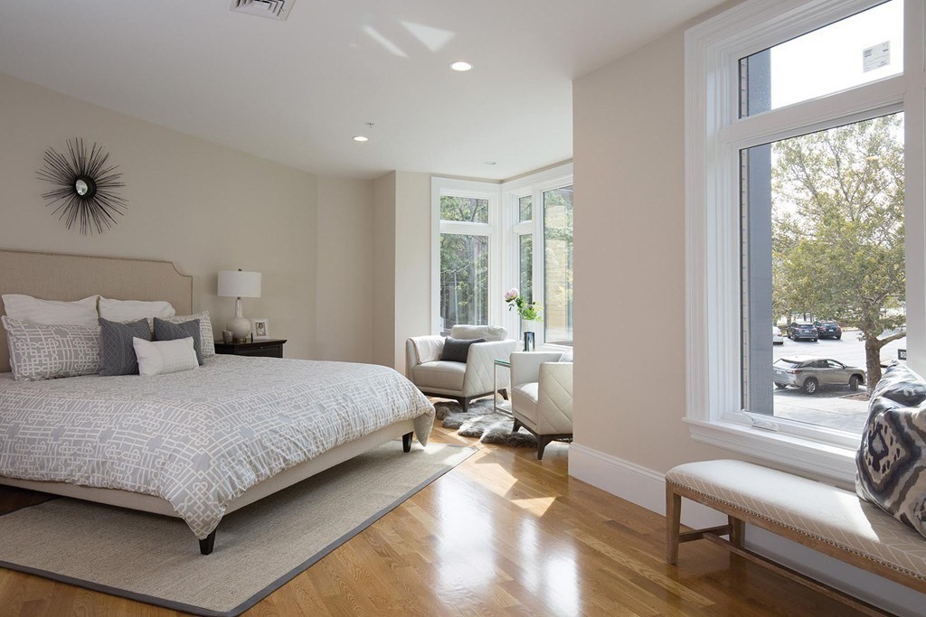 1248 Beacon St # 2