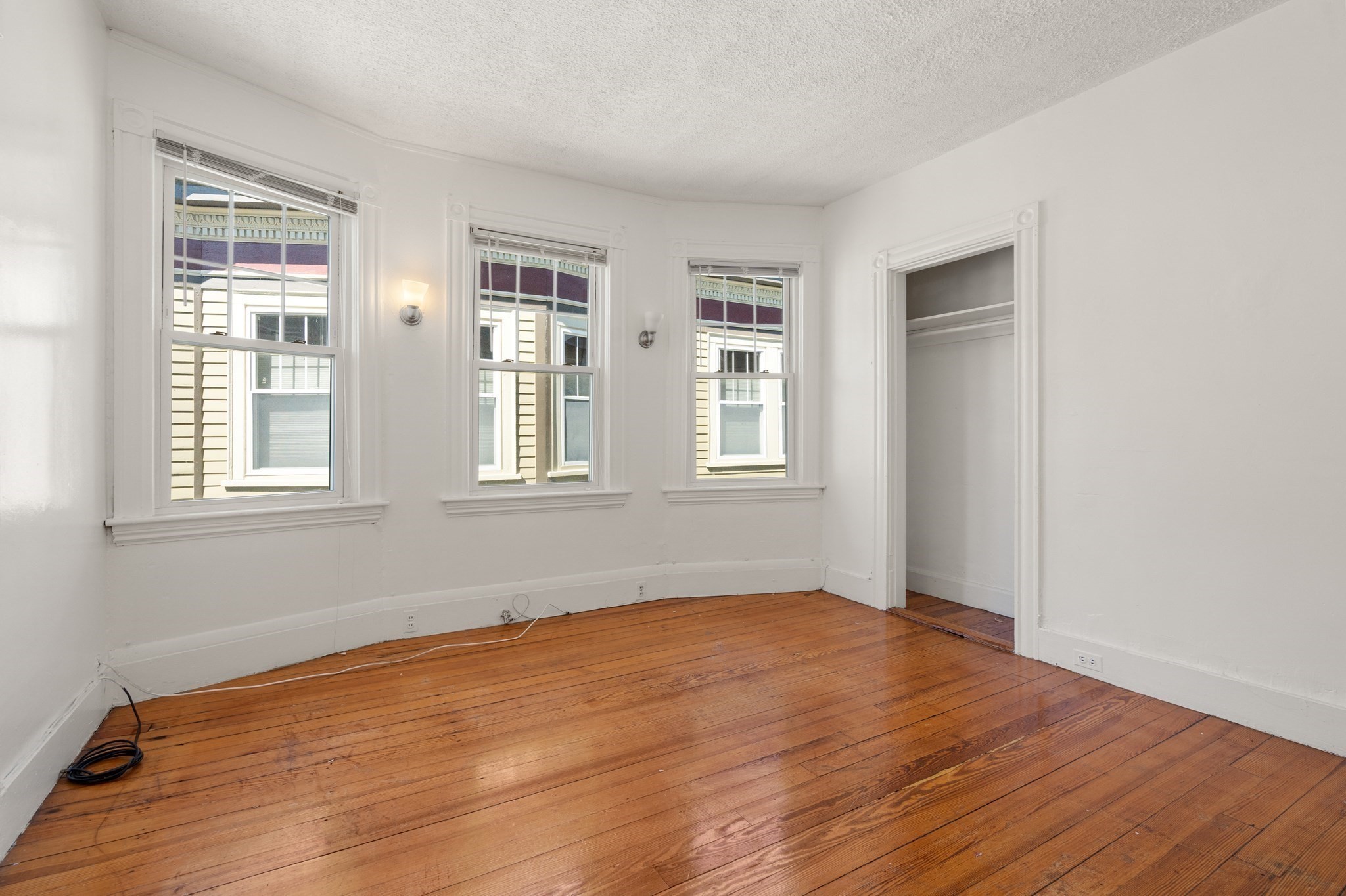 83 Francis St # 5