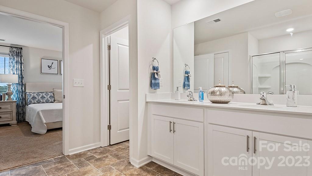 2212 Lilium Drive