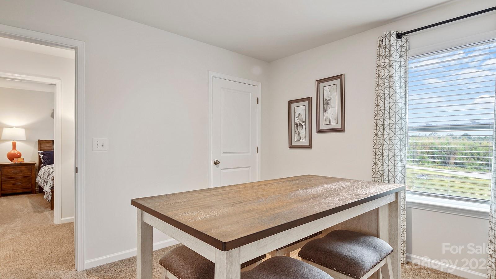 2212 Lilium Drive