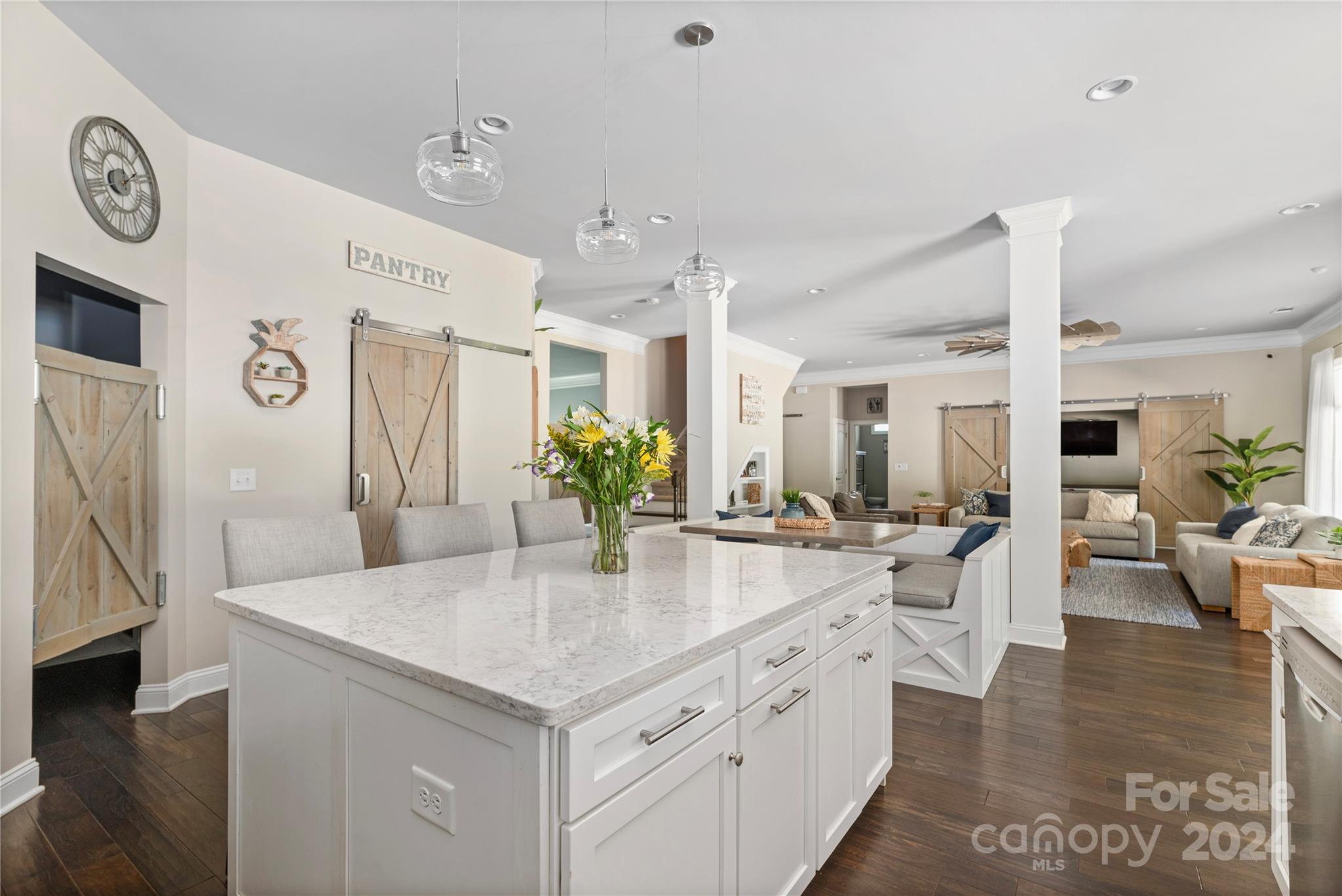 121 Leeward Shoals Lane