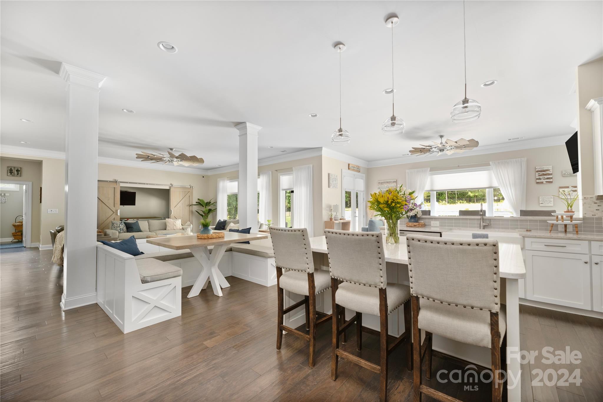 121 Leeward Shoals Lane