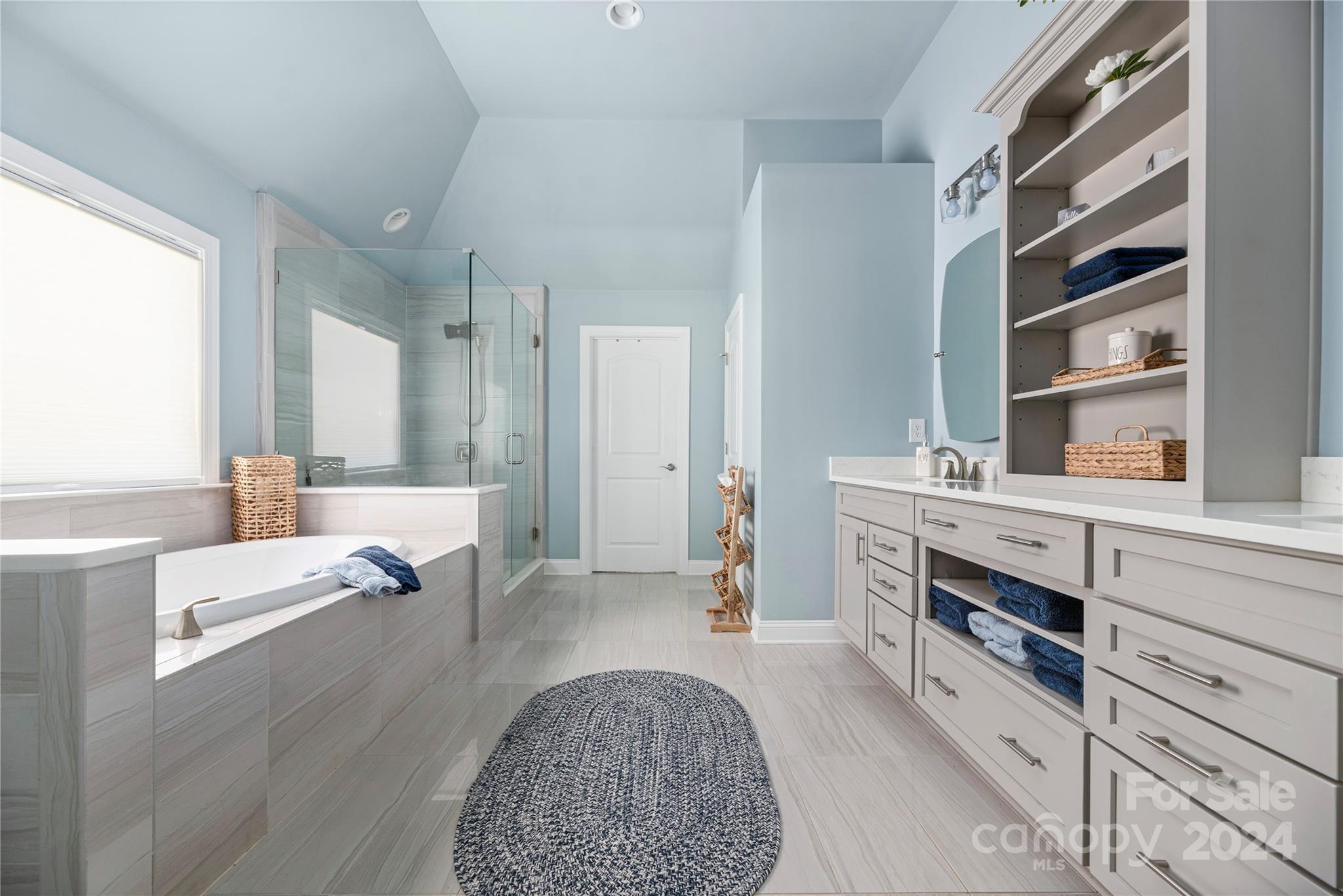 121 Leeward Shoals Lane