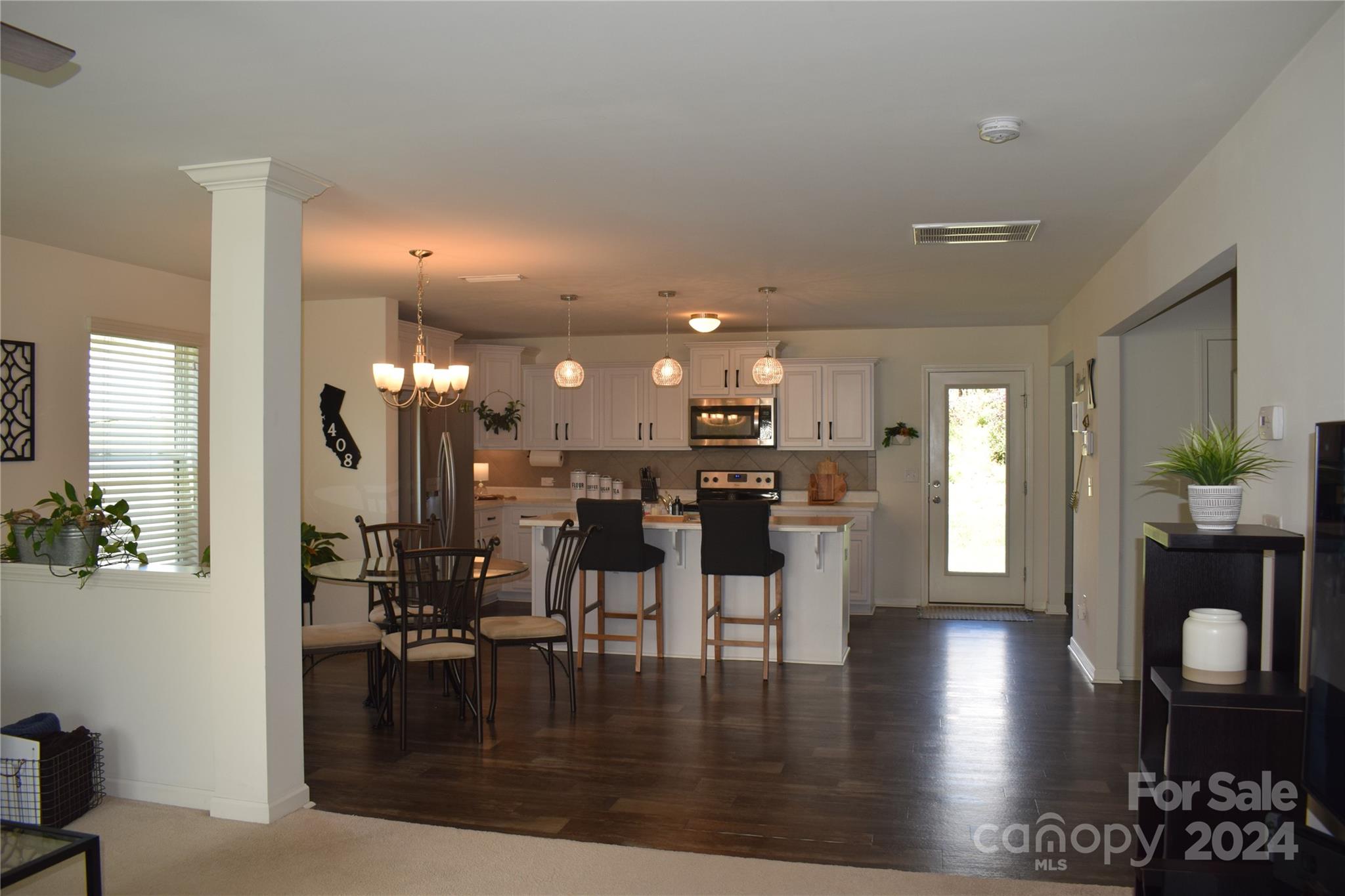 1079 Manston Place