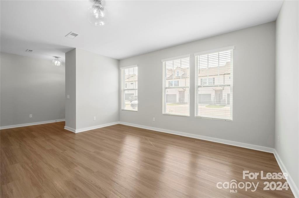 808 Lew Street