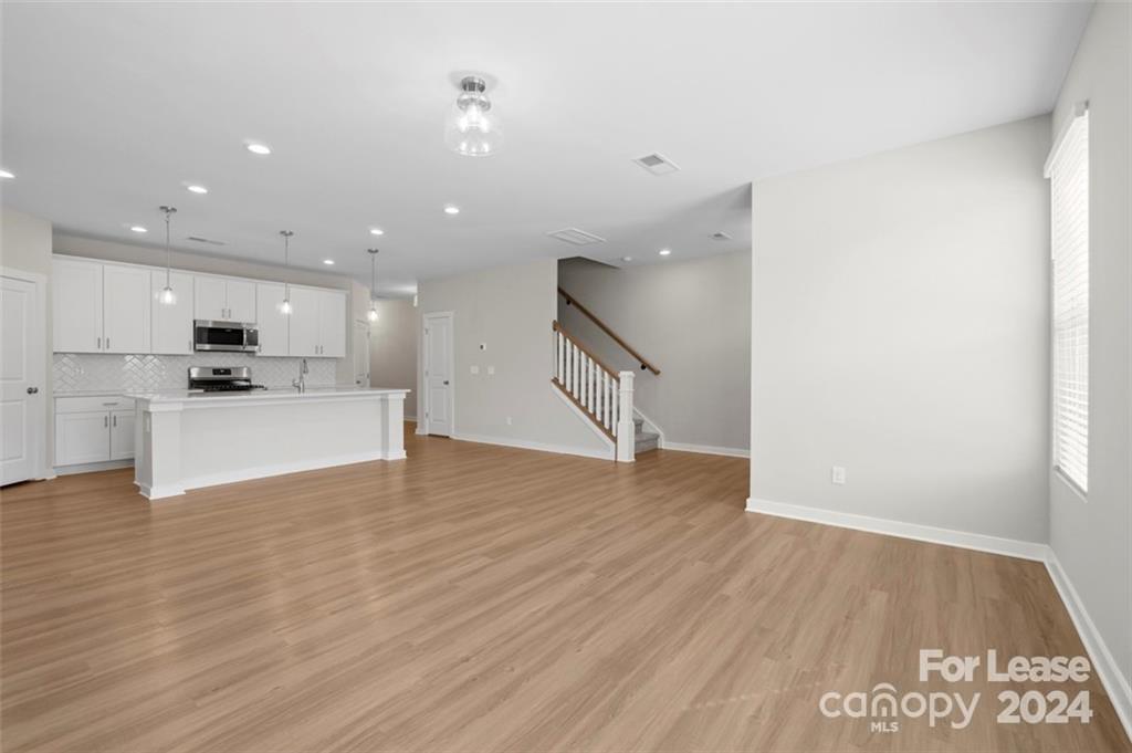 808 Lew Street