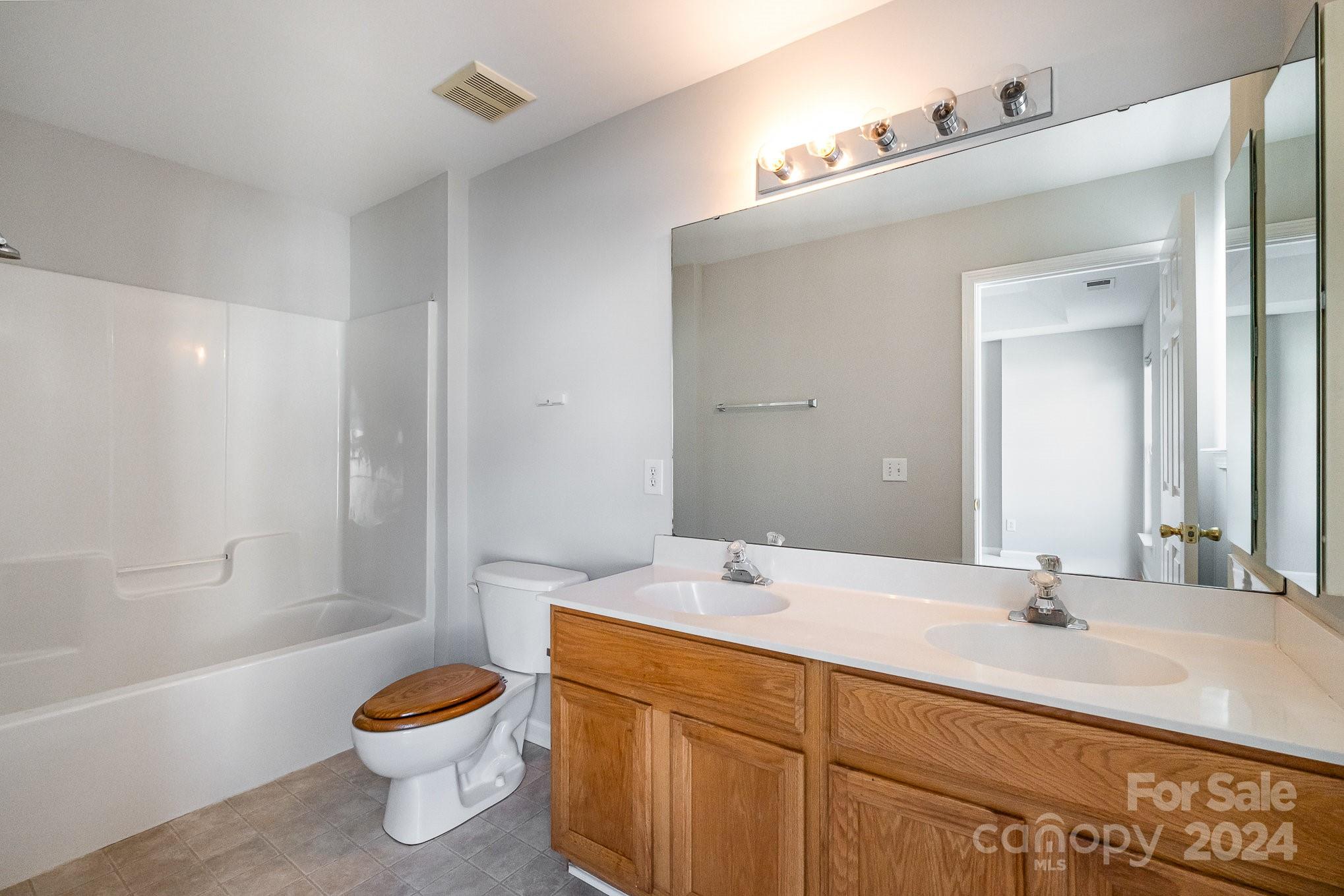 12536 Eudora Lane