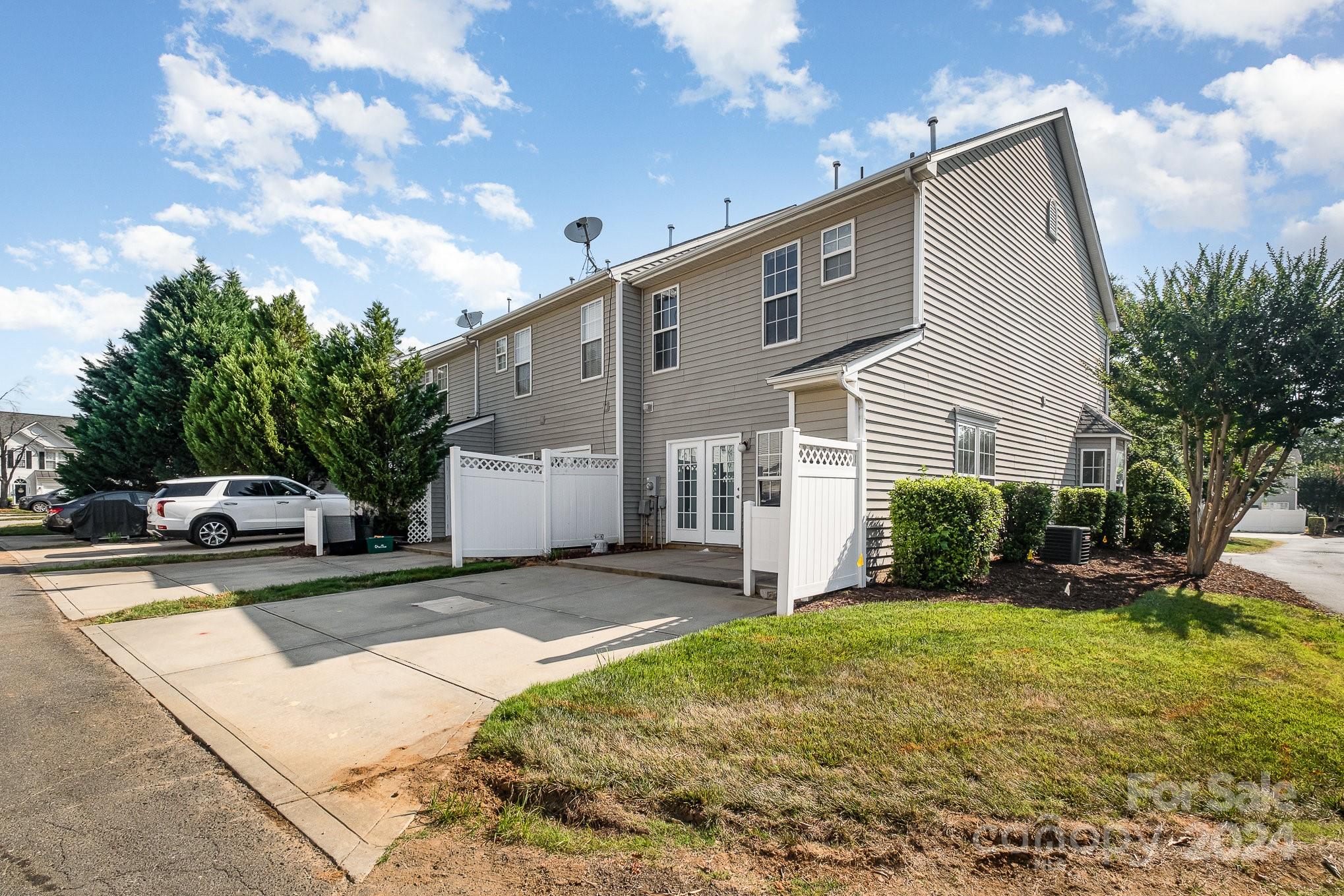 12536 Eudora Lane