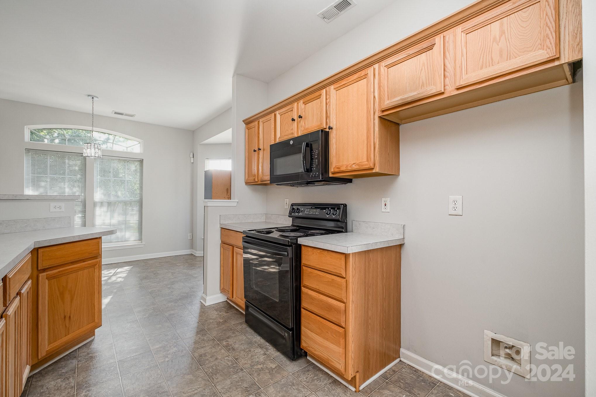 12536 Eudora Lane
