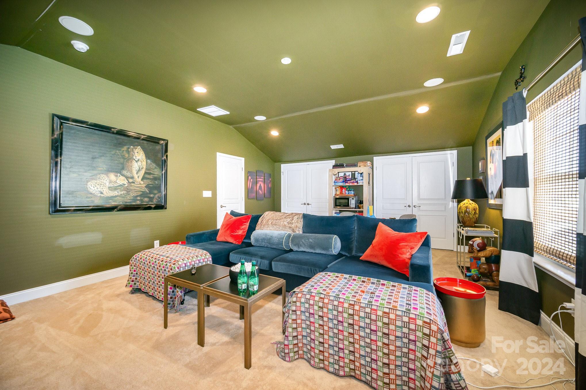 7010 Magna Lane