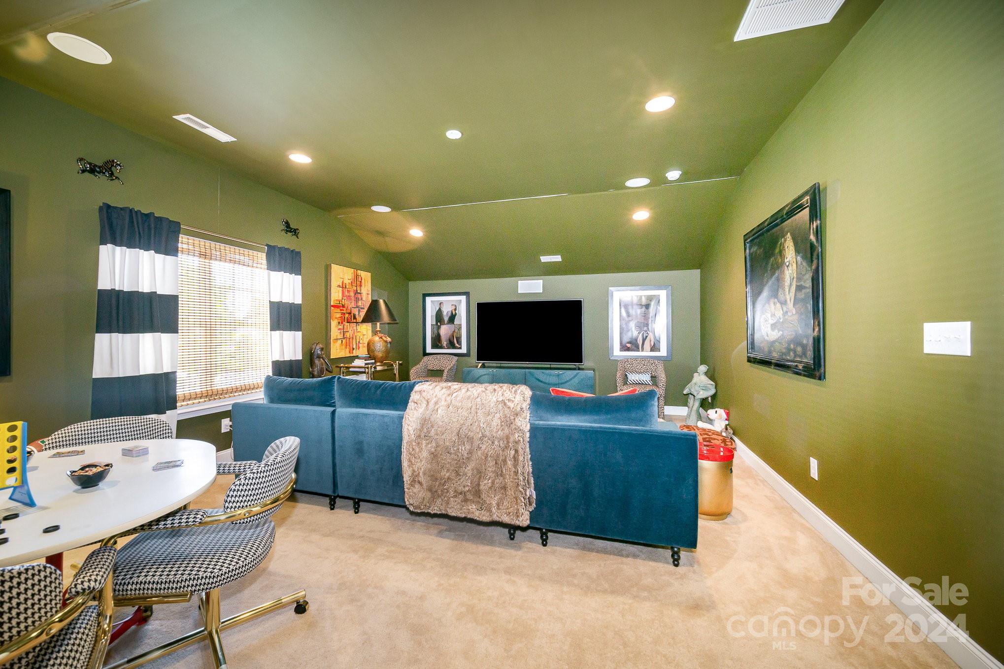 7010 Magna Lane