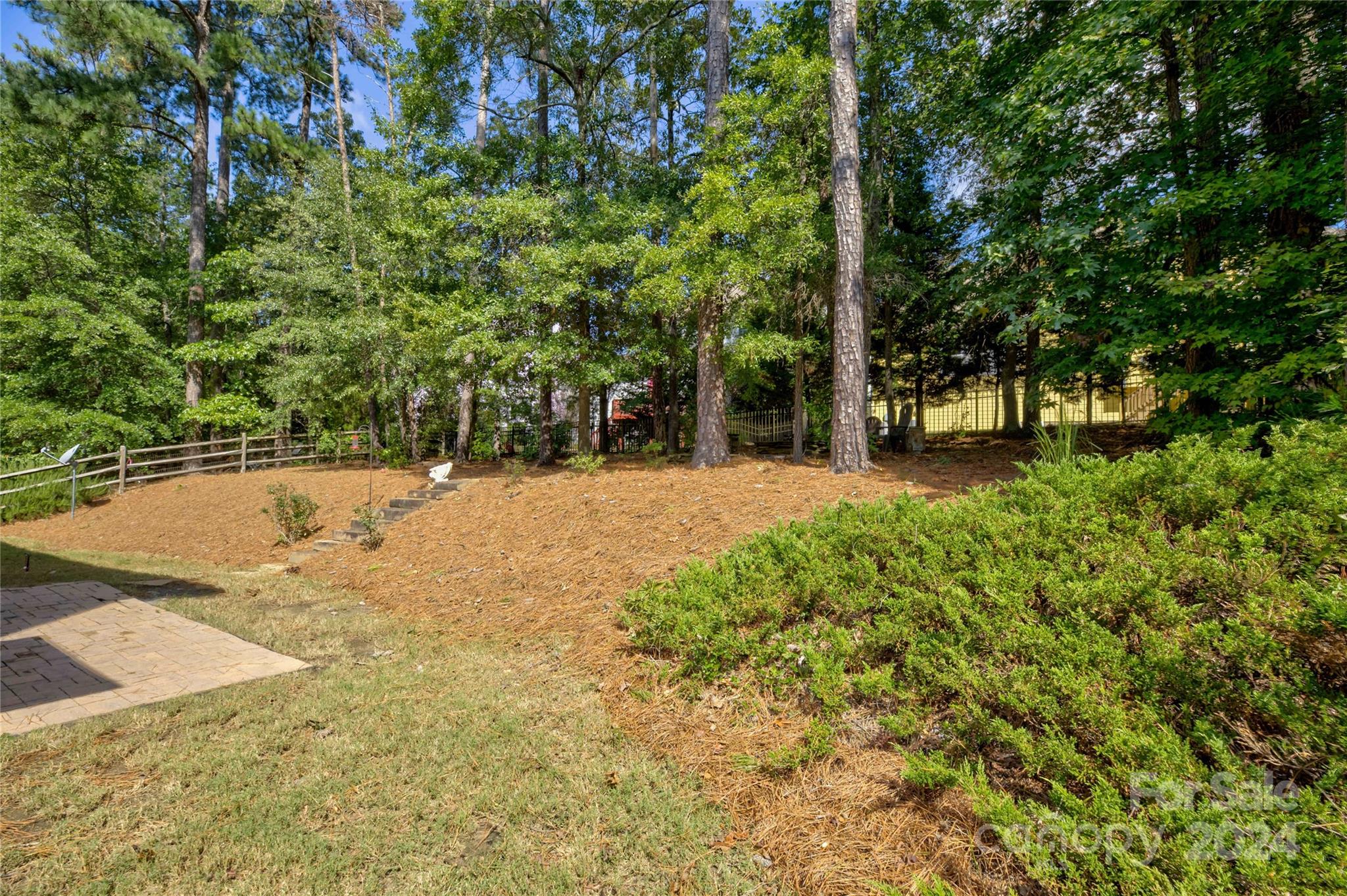 14221 Grand Traverse Drive