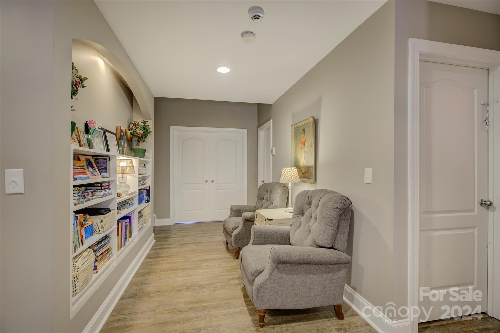 14221 Grand Traverse Drive