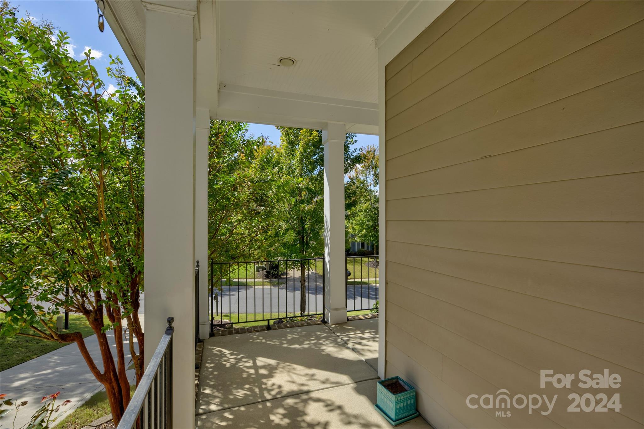 14221 Grand Traverse Drive